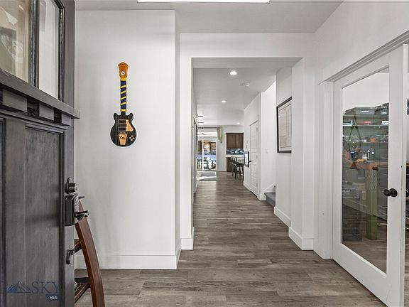 4th image of 1202 Sweetgrass Ln