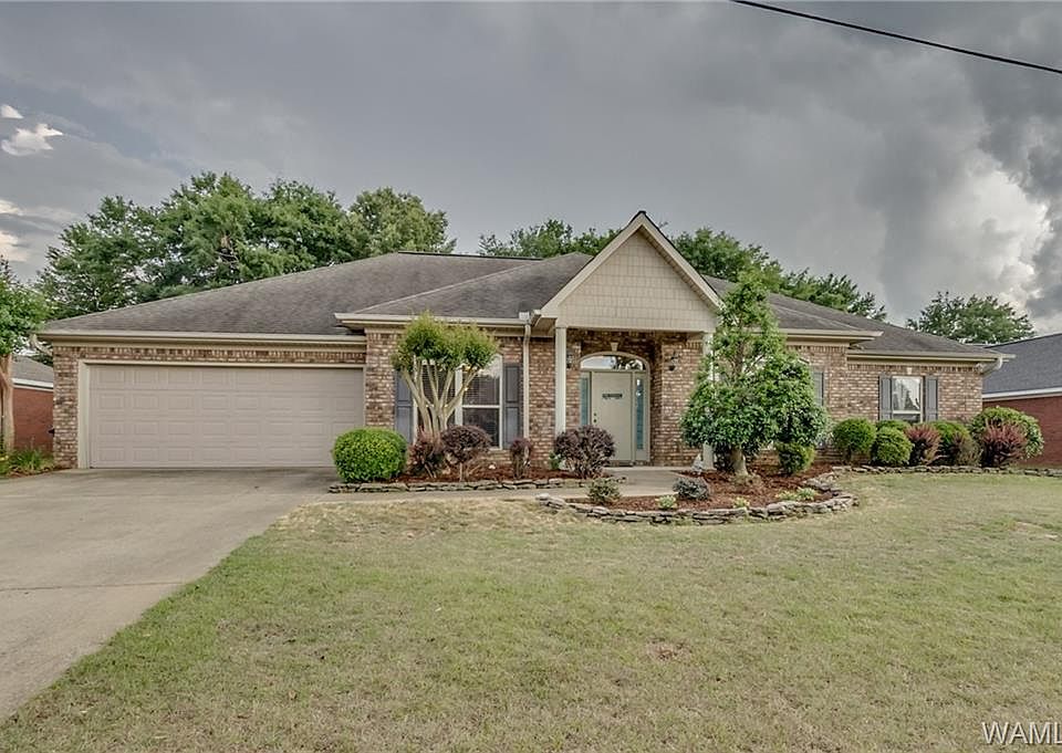 1st image of 2703 Stardust Dr