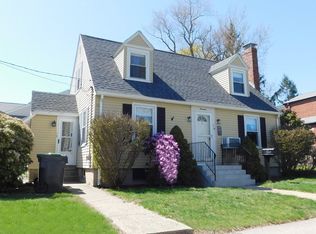 19 Dixon Ave, Dedham, MA 02026