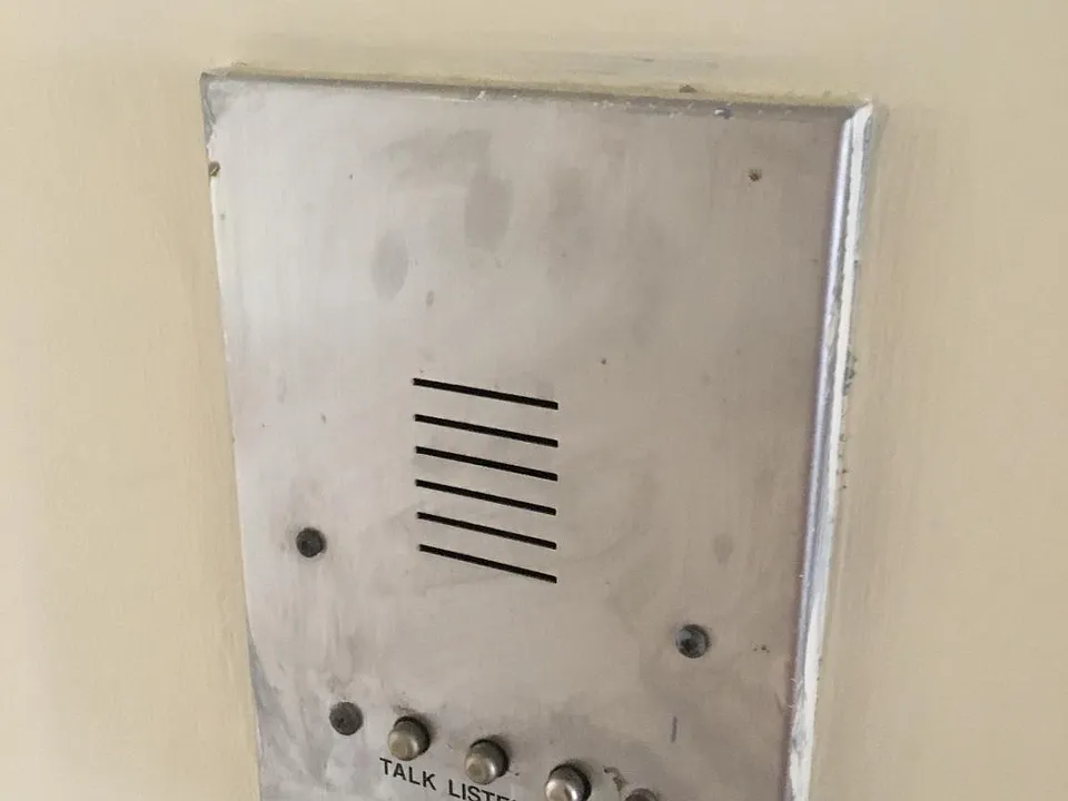 753 W Bittersweet Pl