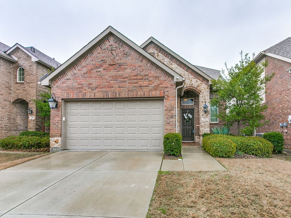 1st image of 304 Spring Creek Dr