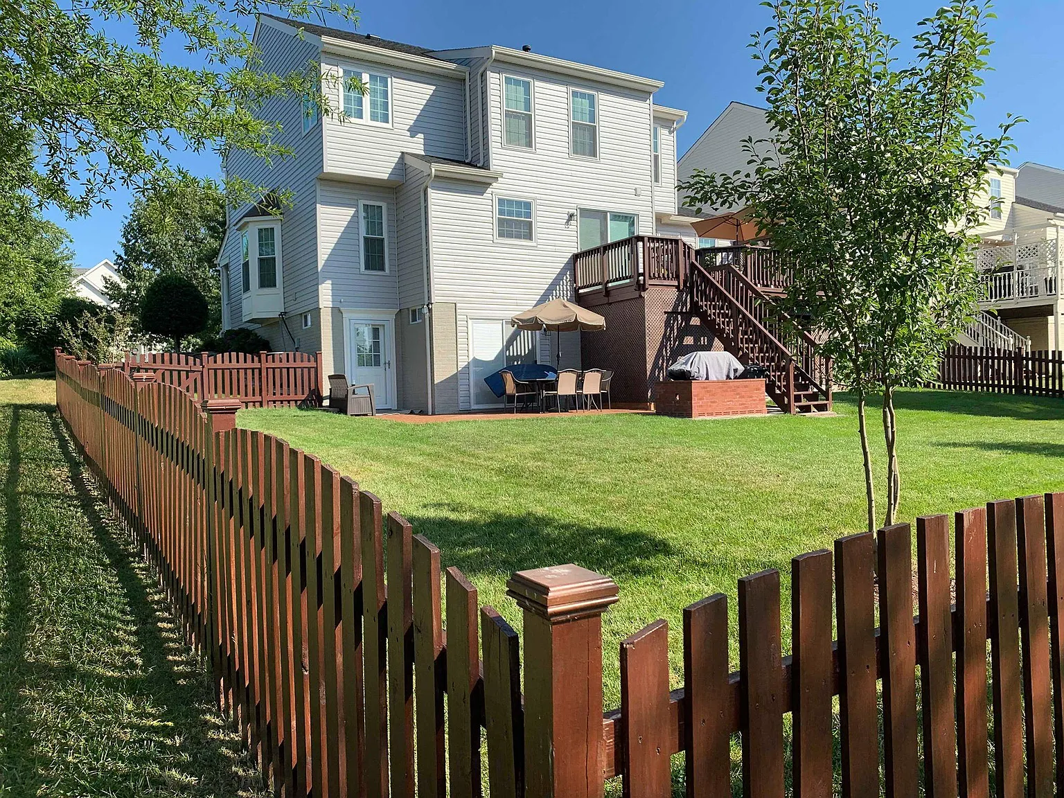 201 Park Gate Dr SE photo 1