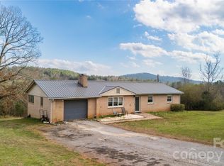 4636 Oak Hill School Rd, Lenoir, NC 28645