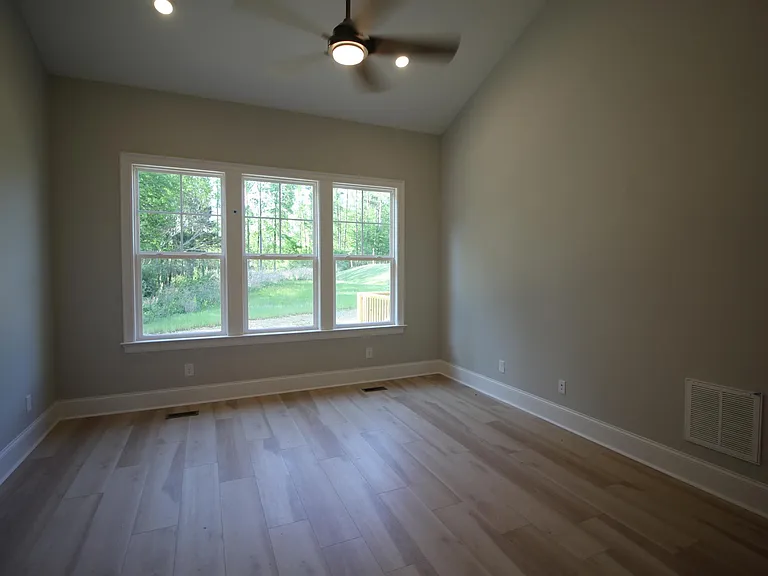 1028 Phelps West Rd — Photo 12