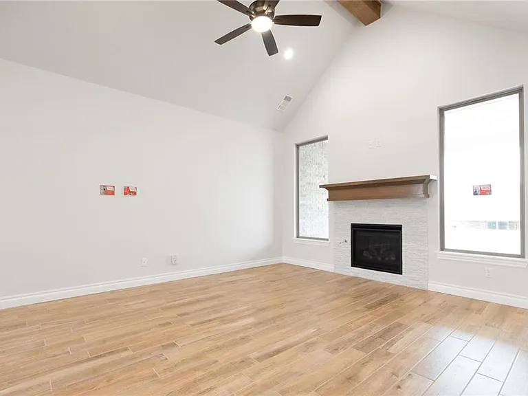 2309 NW 171st St — Photo 4