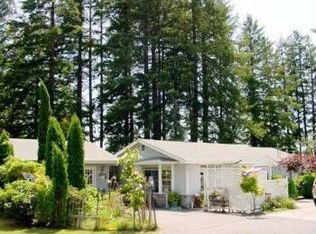 831 Old County Rd, Brookings, OR 97415