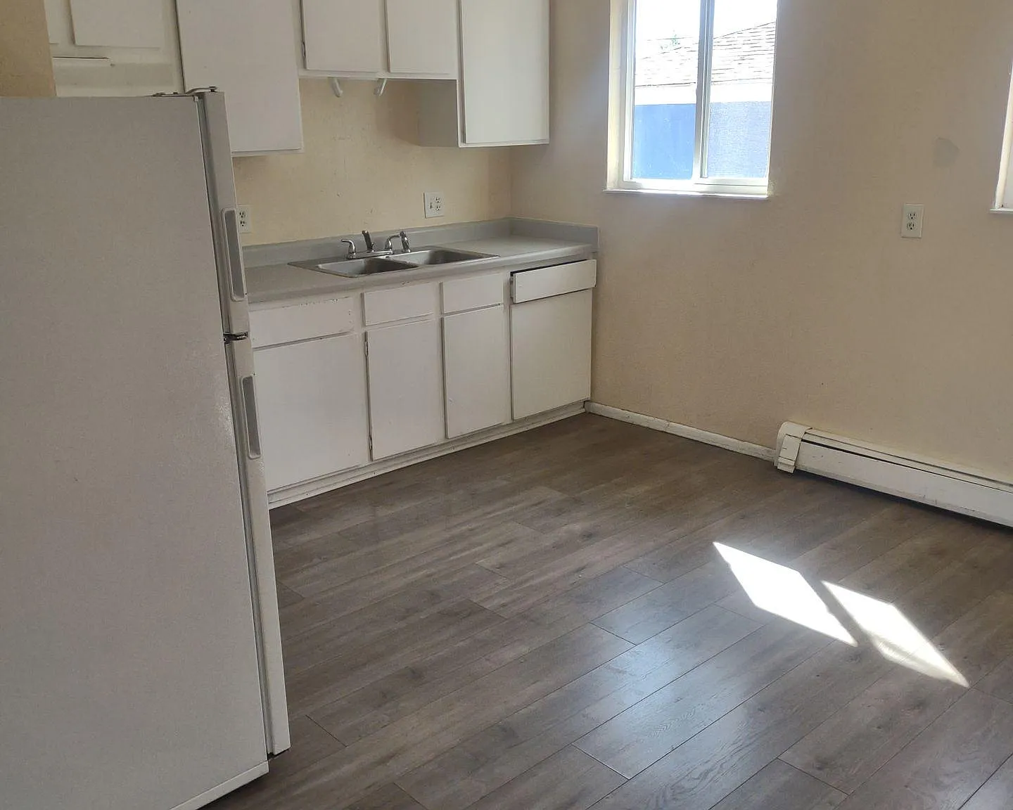 2 bed, 845 sqft, $1,162 — Photo 3