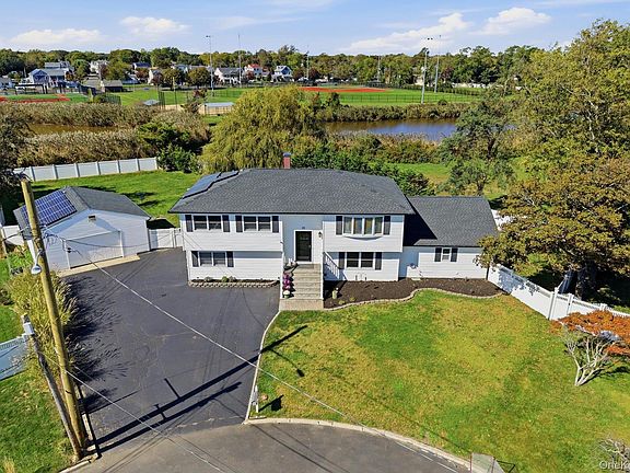 2nd image of 10 Gale Court