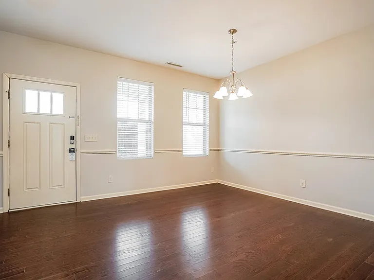 117 Callahan Trl — Photo 6
