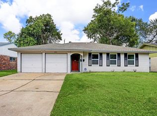 5850 Southminster Dr, Houston, TX 77035