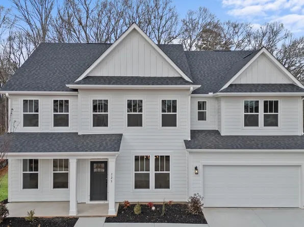 Stonefield - Finished Basement Plan, Pinebrook
