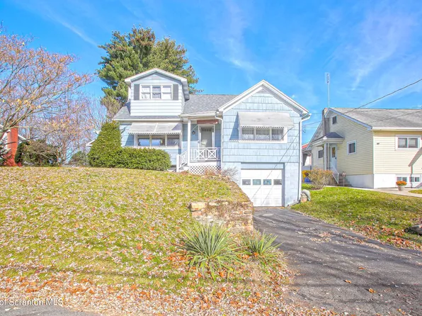 1124 Dean St, Archbald, PA 18403