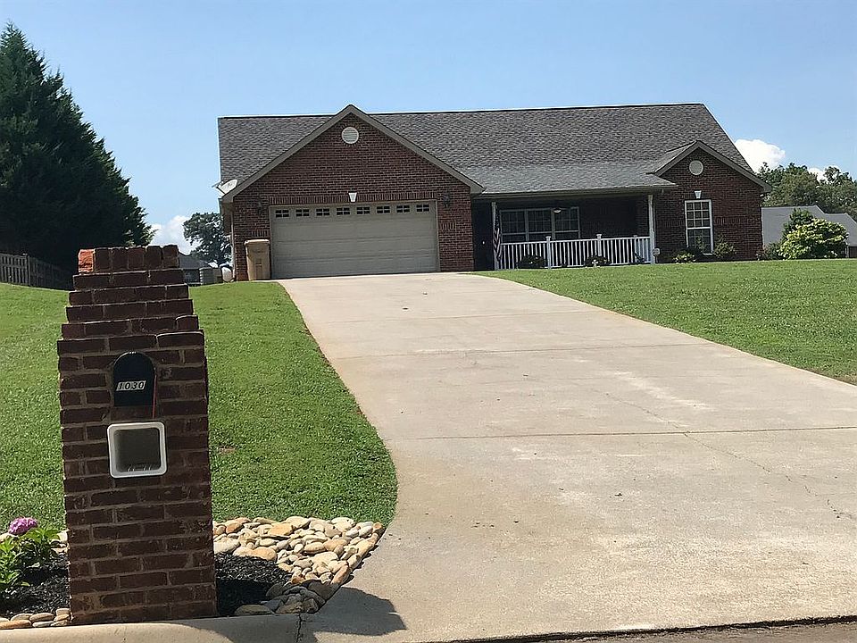 2nd image of 1030 Houston Springs Rd