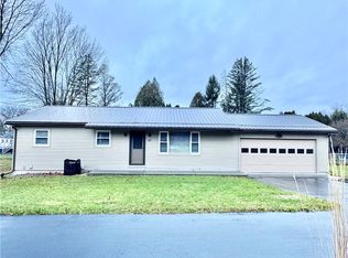 67 Briarcliff Dr, Horseheads, NY 14845