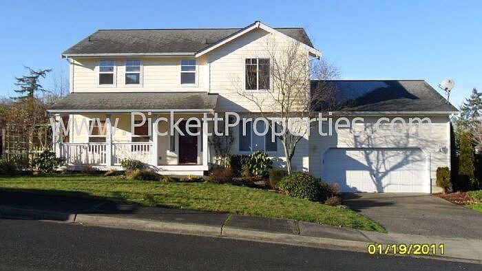 1st image of 19781 Garnet Ct NE