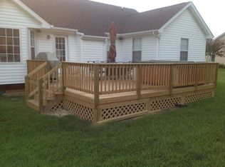 245 Stoneridge Ct, Youngsville, NC 27596