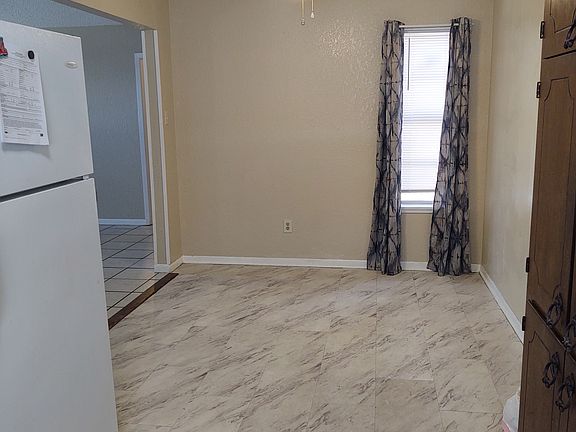 Dining room leading to living room