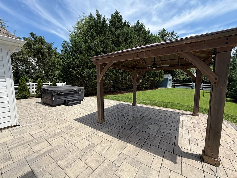 2603 Walker Rd — Photo 3