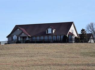 200 Rooster Run Rd, Hopkinsville, KY 42240