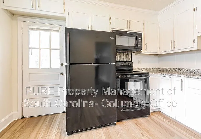 2308 Manse St — Photo 3