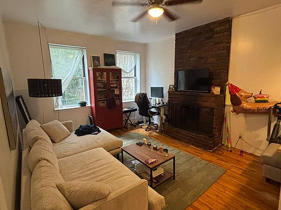 4th image of 165 E 104th St APT 2A