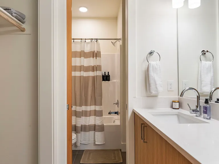 3017 NE Ainsworth St #3017 — Photo 37