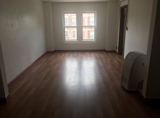 2825 S Wells St #3, Chicago, IL 60616