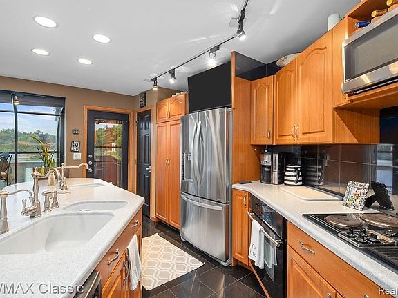 2nd image of 2929 Tamwood Ct