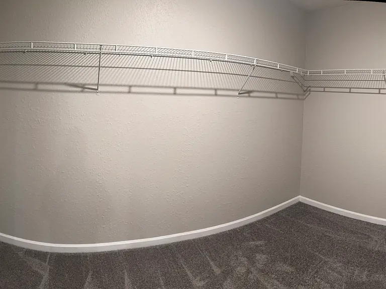 3475 Ridge Hill Pkwy — Photo 33