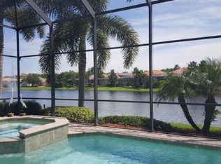 5981 Hammock Isles Cir, Naples, FL 34119