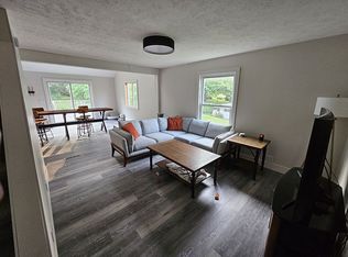 1704 S Jefferson St, Hastings, MI