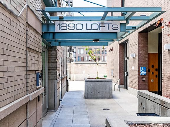 2nd image of 1890 Wynkoop Street #604