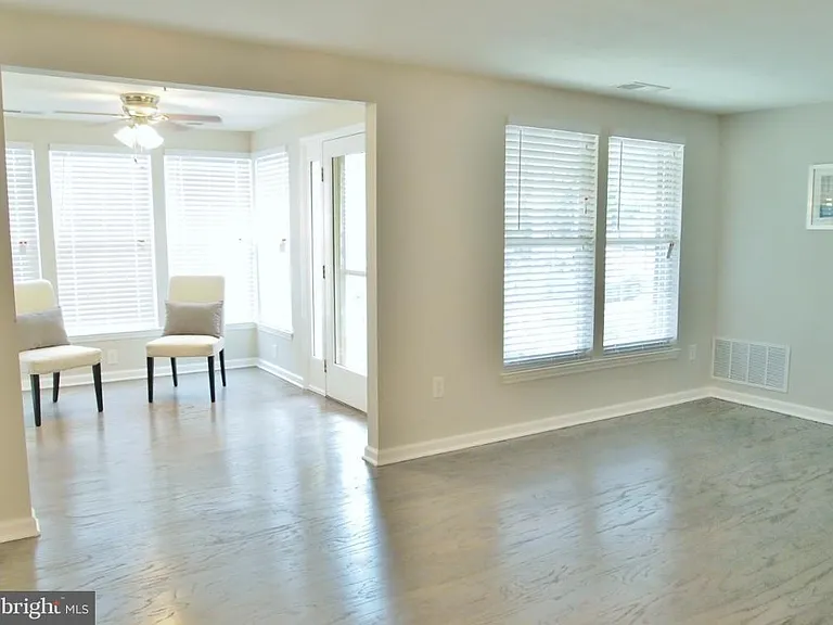 13112 Briarcliff Ter #501 — Photo 7