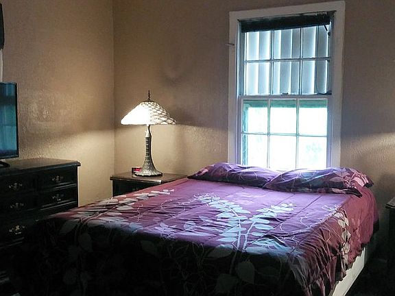 5th image of 5303 N Mendenhall Dr