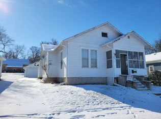 1109 16th St, Auburn, NE 68305