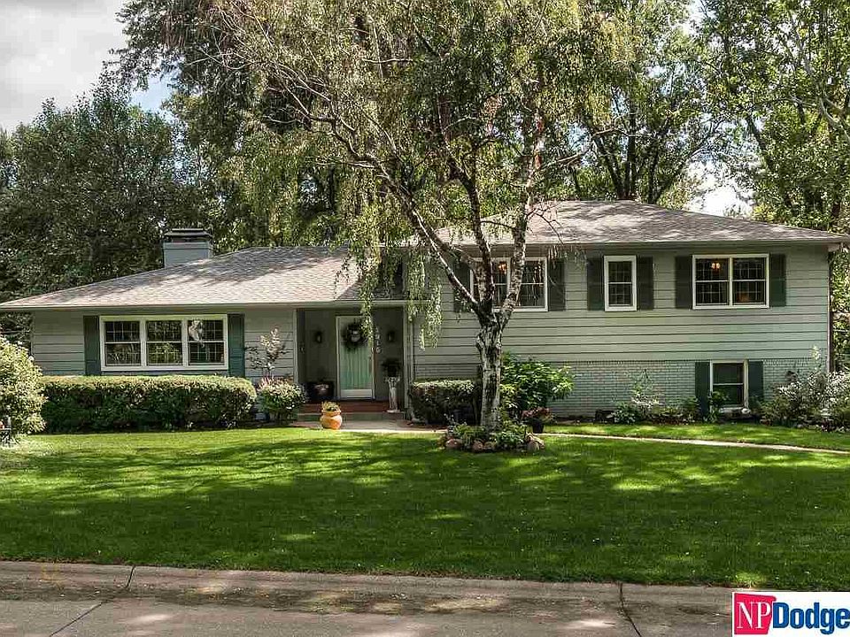 1st image of 2915 S 99th Ave