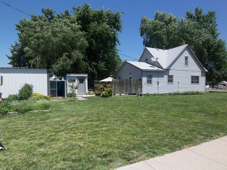 2nd image of 1201 Garfield St