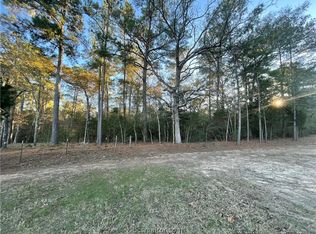 Mohawk Ct, Navasota, TX 77868