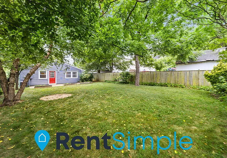 618 S Barton St — Photo 41
