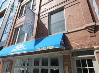 1336 W Belmont Ave #3, Chicago, IL 60657