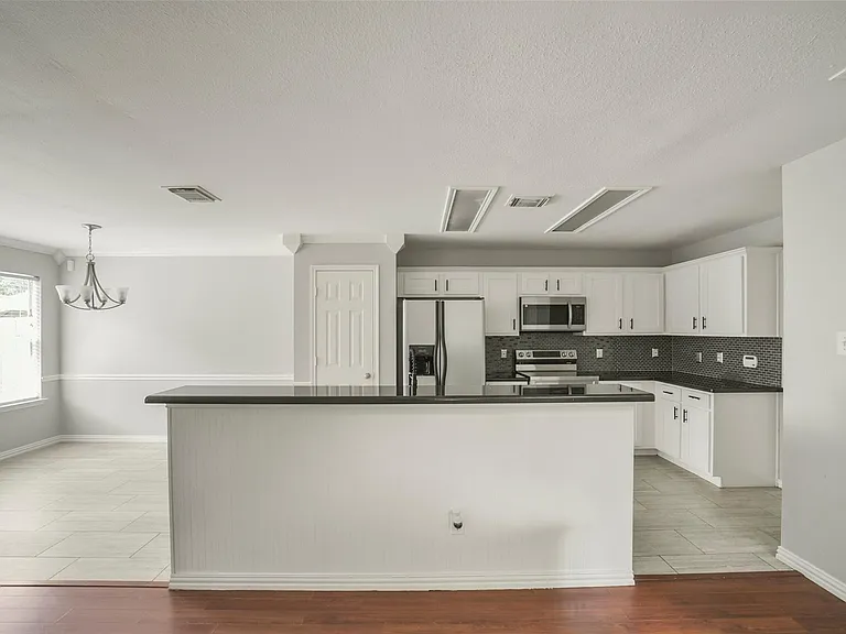 11 Verbena Bend Pl — Photo 9
