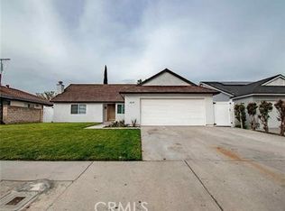 22147 Ballinger St, Chatsworth, CA 91311