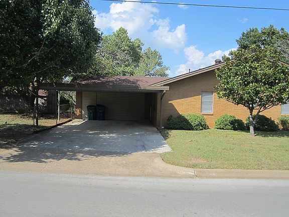 Steven St. view (side view)