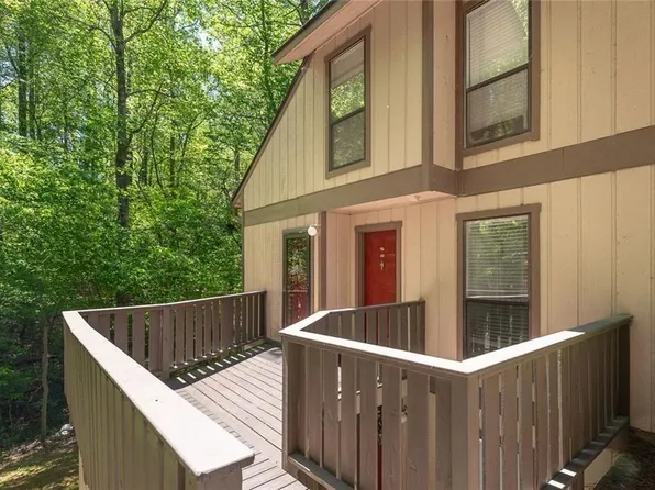 703 Woodcliff Dr, Sandy Springs, GA 30350