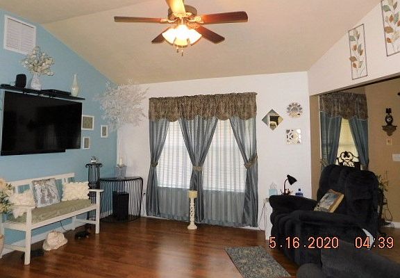 5th image of 293 SW Arrowbend Dr