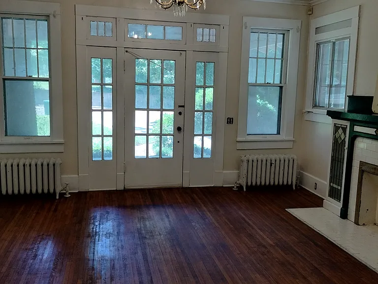 1230 N Highland Ave — Photo 1