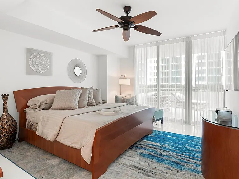 3535 S Ocean Dr #402 — Photo 22