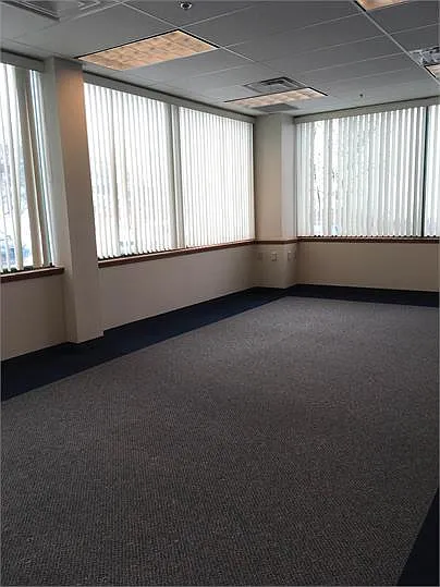 Glenmaura Professional Center (property) — Photo 1