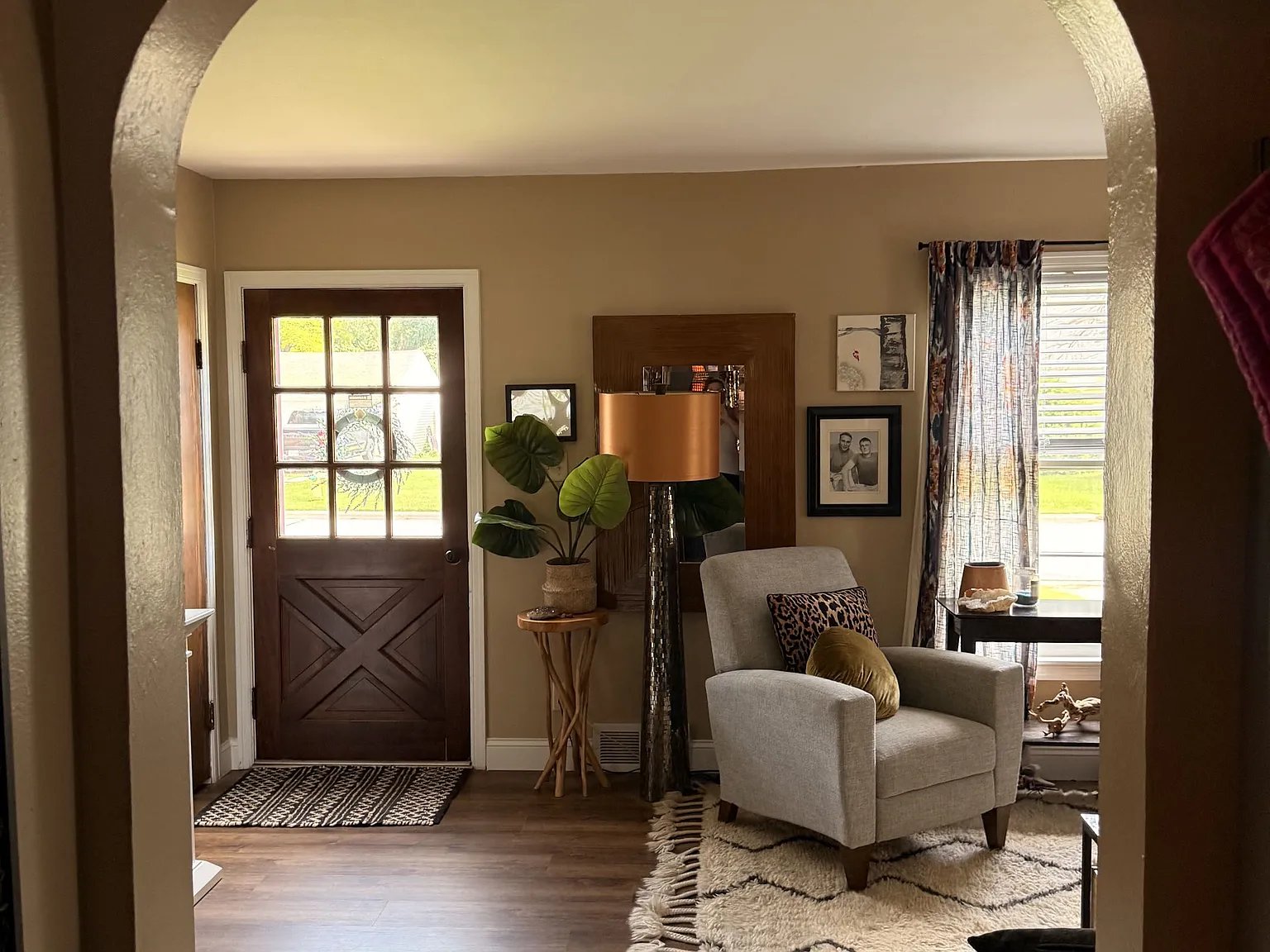 3 bed, $1,600 — Photo 3
