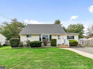 130 Miry Brook Rd, Hamilton, NJ 08690